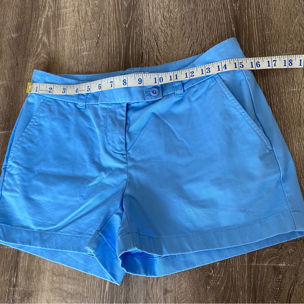 Vineyard Vines Women’s Light Blue Chino Shorts - Picture 5 of 9